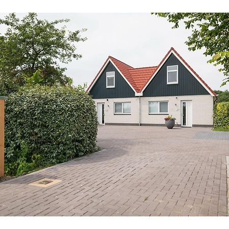 Bungalow On Texel With A Spacious Terrace De Cocksdorp  Eksteriør billede