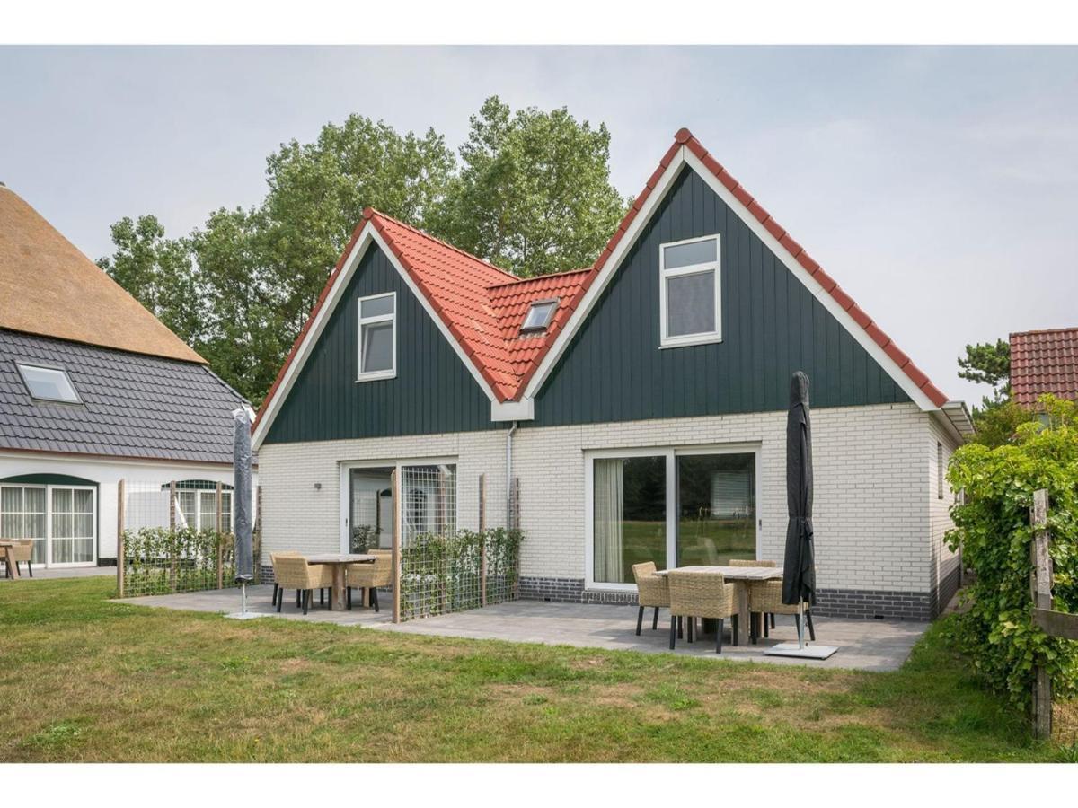 Bungalow On Texel With A Spacious Terrace De Cocksdorp  Eksteriør billede
